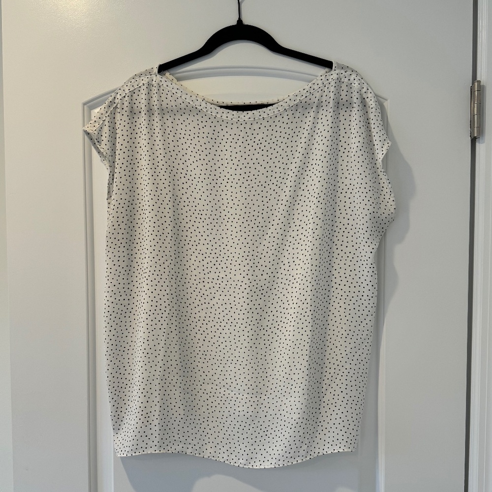 LOFT Ann Taylor Women's Mixed Media Cap Sleeve T XL